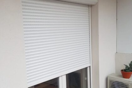 rulou-alb-deschis-pe-jumatate